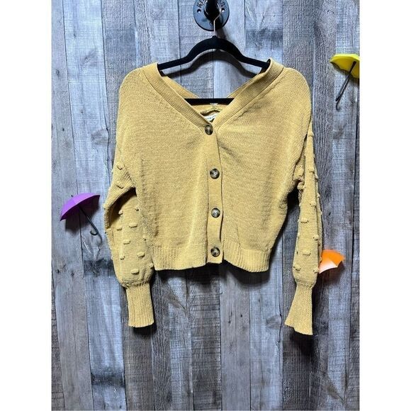 Moon & Madison Anthropologie Mustard Cropped Popcorn Sleeve Button Cardigan - Picture 1 of 4